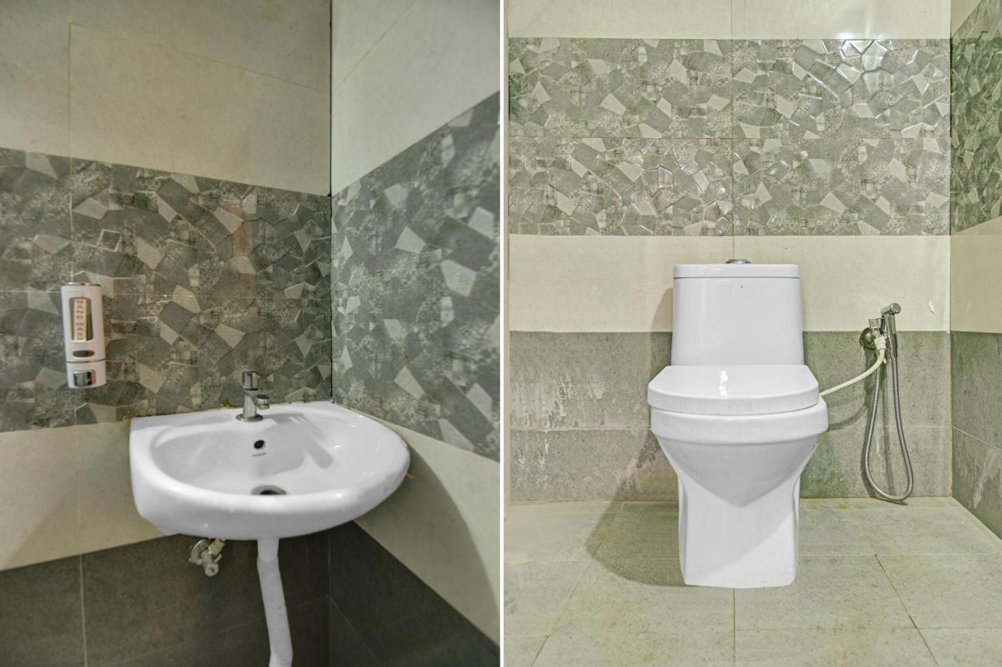 Hotel O Oxy Shivani Residency 兰契 外观 照片